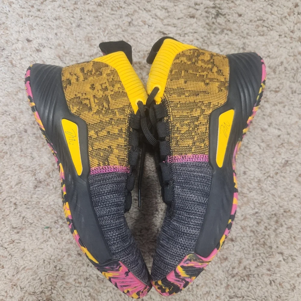 adidas Dame 5 Core Black Shock Pink size 7.5